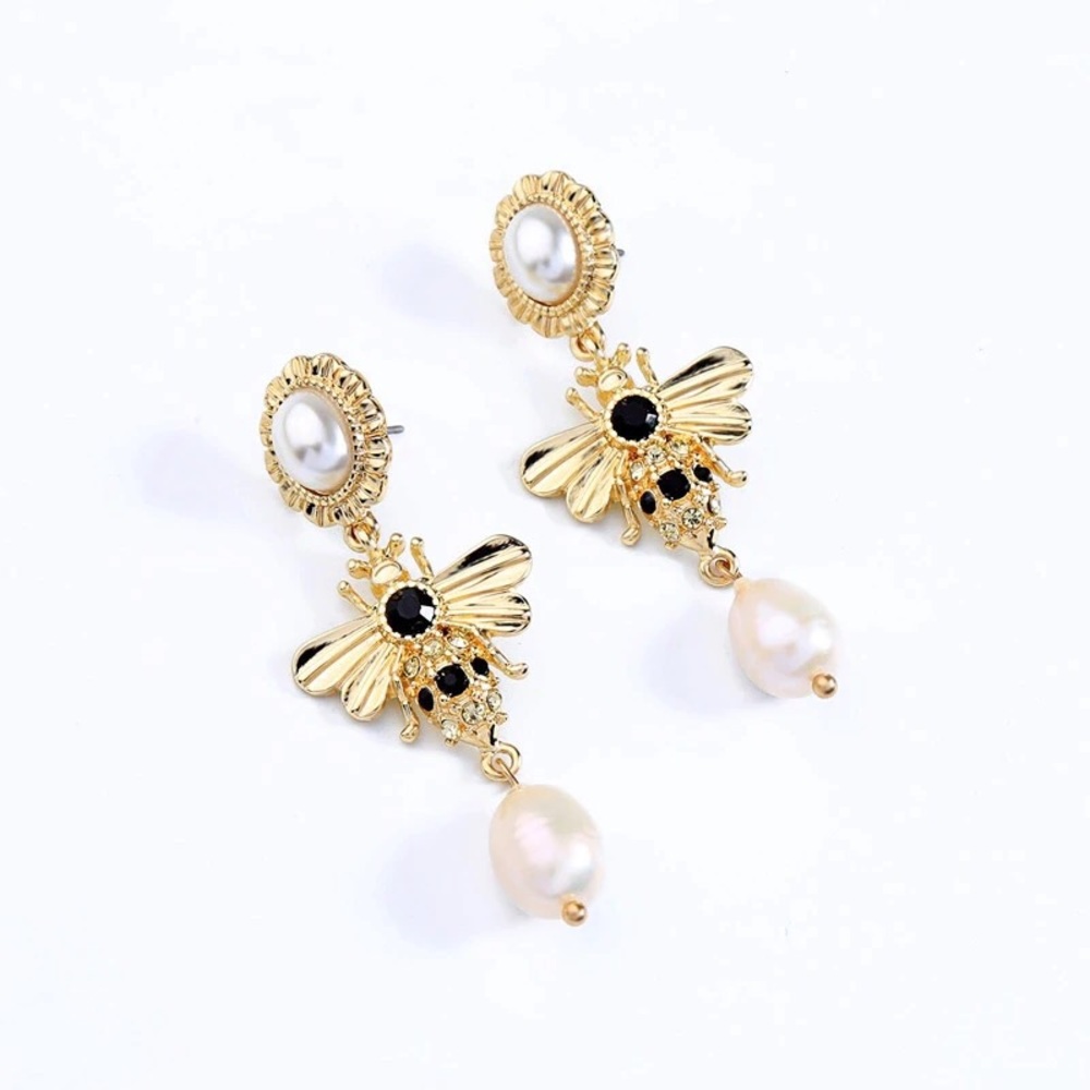 SALE❗️Insect Earrings Double Pearl - Picture 2 of 4